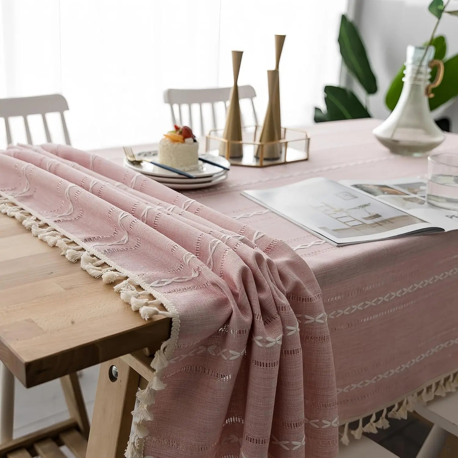 Tassel Tablecloth Pink Cotton Linen Soft Stripe Stain Resistant Dust-Proof Table Cover for Kitchen Dinning Tabletop Decoration